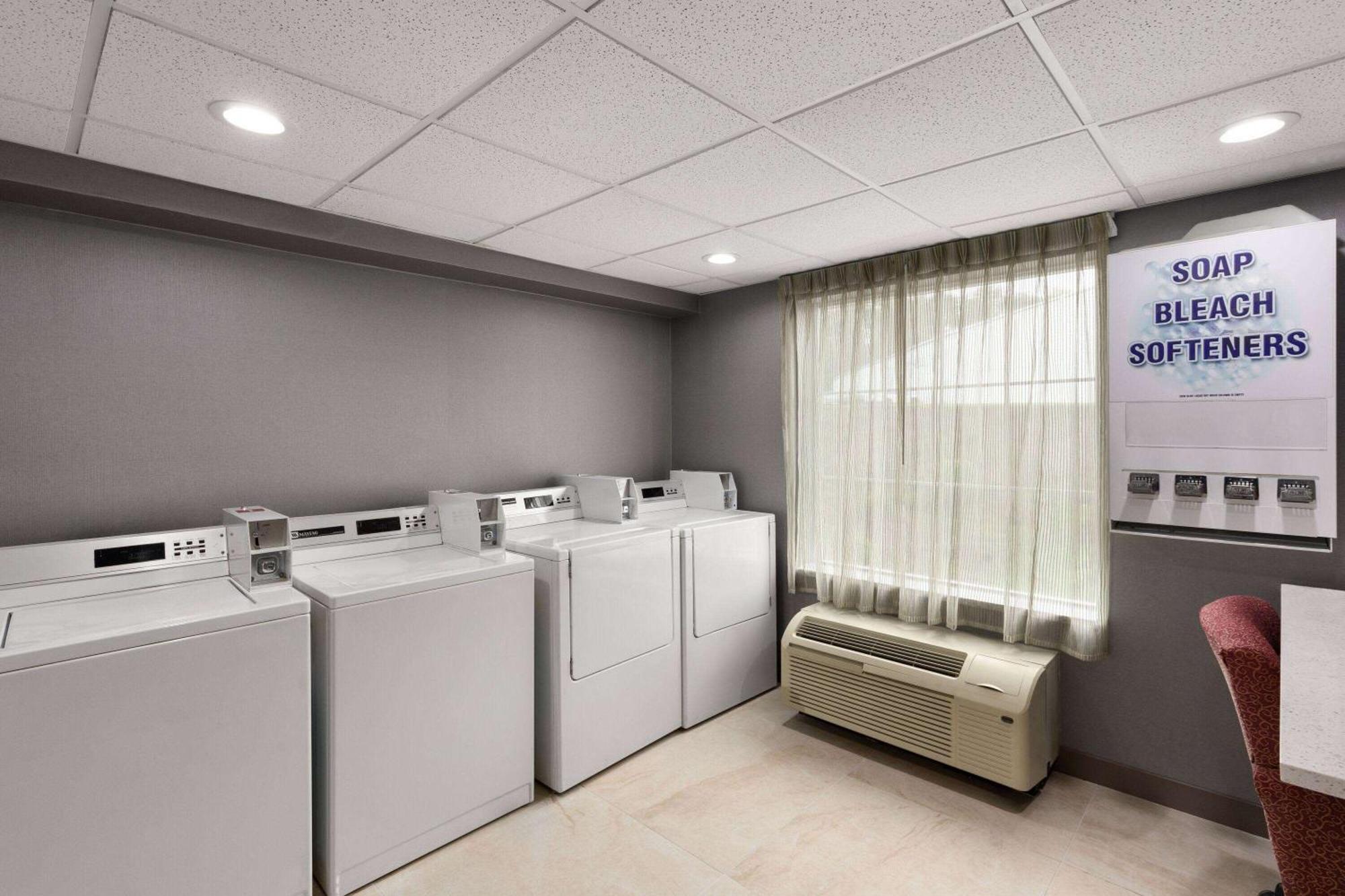 Hawthorn Extended Stay By Wyndham ノックスビル エクステリア 写真